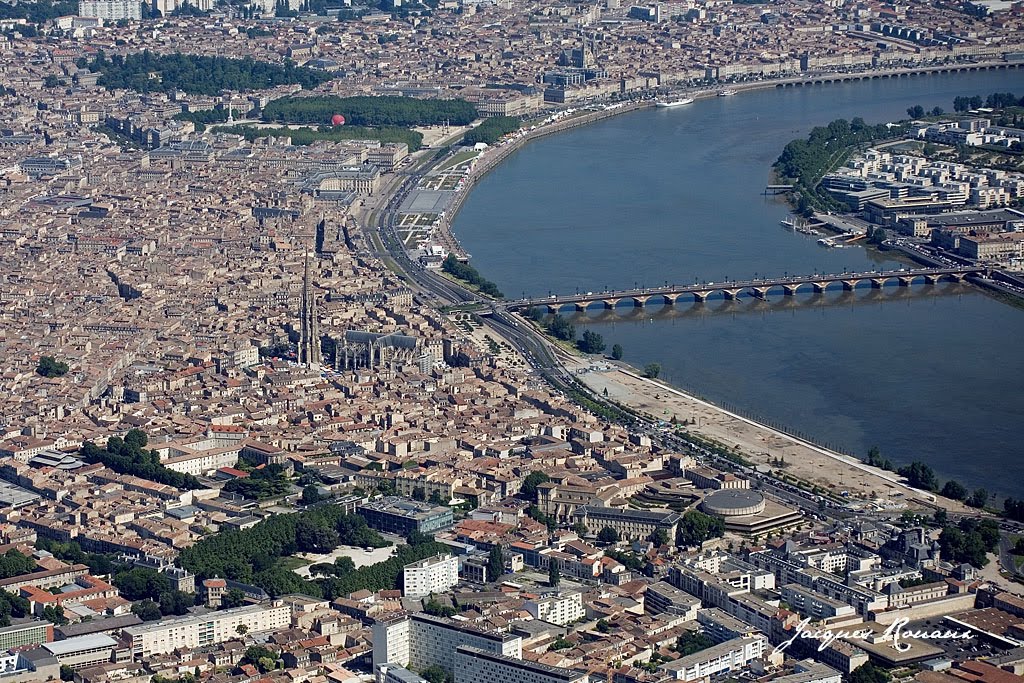 Autour de BORDEAUX